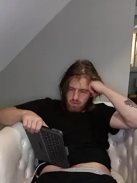 Cam4 Live Porn of Explosive_andyy