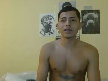 Cam4 Live Porn of Lil_condor_bby1