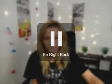 Cam4 Live Porn of PeppyMia