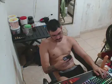 Cam4 Nude Webcam of leonino231