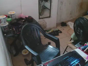 Cam4 Free Live Porn of leonino231