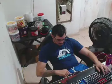 Cam4 Watch Live Sex Cams of leonino231