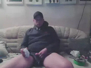 Cam4 Free Live Porn of aufderjagt