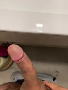 Cam4 Live Porn of mario3328