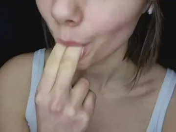 Cam4 Live Sex of AlanaWademan