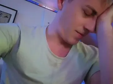 Cam4 Free Live Porn of HuGo4K