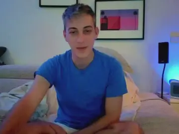 Cam4 Free Porn Cam of HuGo4K