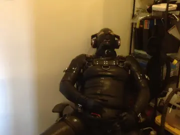 Cam4 Free Porn Cam of Rubber_faggot