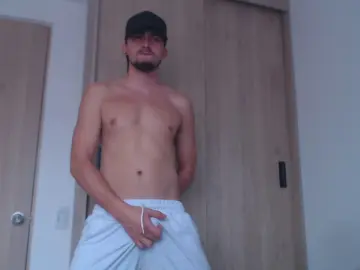 Cam4 Best Webcam of theo_collins