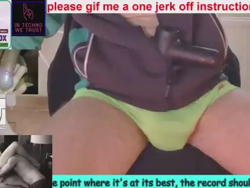 Cam4 Live Sex Cam of CrazyIndividium