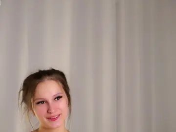 Cam4 Live Sex of LettieDilgard