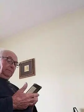 Cam4 Live Sex of nonnoxxxelo