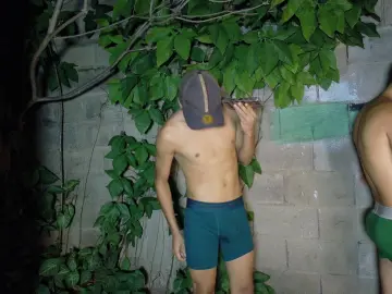 Cam4 Free Live Porn of hotboy1955