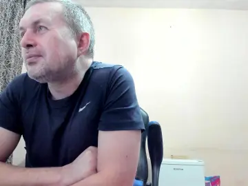 Cam4 Free Live Porn of vano822