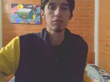 Cam4 Live Sex of johan70sexy