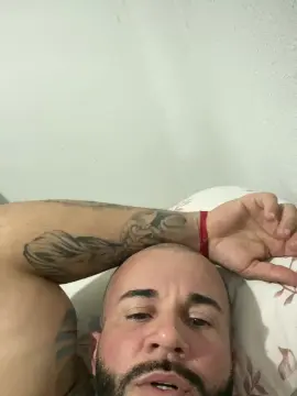 Cam4 Live Porn of guto356
