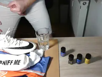 Cam4 Free Porn Cam of lycrasneax