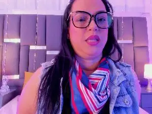 Cam4 Live Sex Cam of talianavega