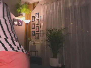 Cam4 Best Webcam of VanessaLUX