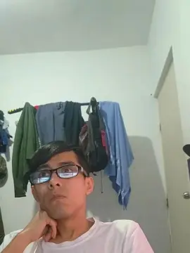 Cam4 Private Sex Chat of hunt_44