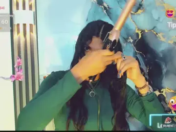 Cam4 Live Porn of khiara_moretti