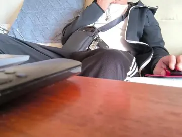 Cam4 Live Sex of roberdefor