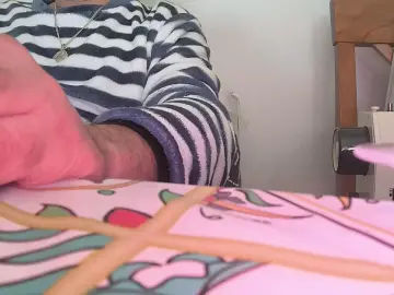 Cam4 Watch Live Sex Cams of roberdefor