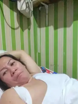 Cam4 Live Sex of Hotmama45