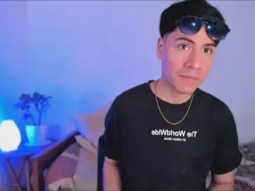 Cam4 Live Sex of kylianzarate