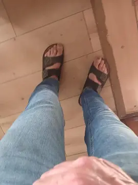 Cam4 Free Live Porn of wolfi80