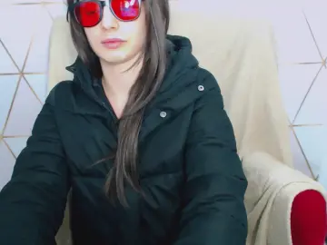 Cam4 Adult Video Chat of CarliSoSexy25