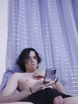 Cam4 Adult Video Chat of well_novinho00