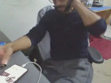 Cam4 Live Sex Cam of Joecf