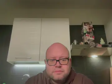 Cam4 Live Sex Cam of BearBoy78