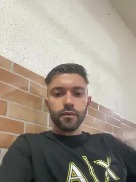 Cam4 Live Porn of policia_sexyxxx