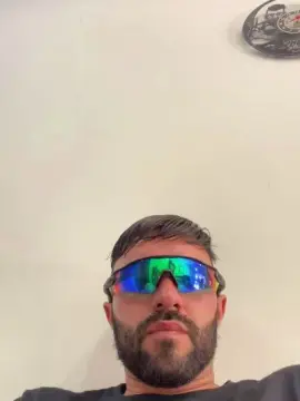 Cam4 Private Sex Chat of policia_sexyxxx