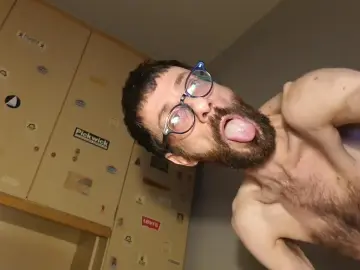 Cam4 Free Porn Cam of scrocchia84