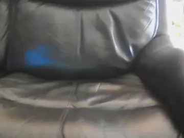 Cam4 Watch Live Sex Cams of greaseyscott