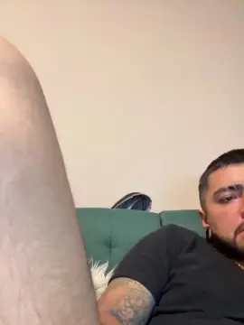 Cam4 Sex Chat of levi_rentboy