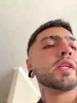 Cam4 Best live sex cam show of levi_rentboy