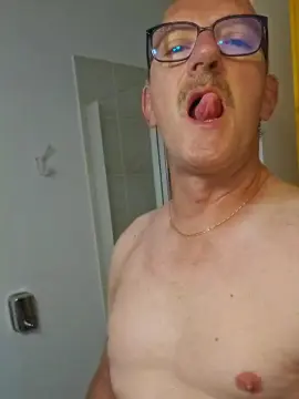 Cam4 Sex Cam of Kirtap6969