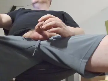 Cam4 Free Porn Cam of maxbw1977