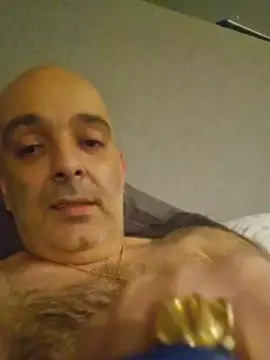 Javierboss81 from cam4