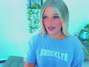 Cam4 Live Porn of monserrat18