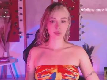 Cam4 Watch Live Sex Cams of sakura_beauty