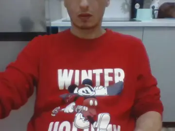 Cam4 Live Sex Cam of SteMilano86