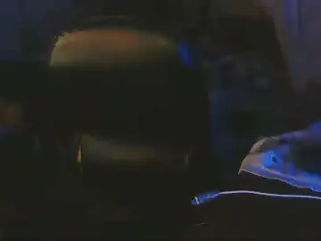 Cam4 Watch Live Sex Cams of mateese0001