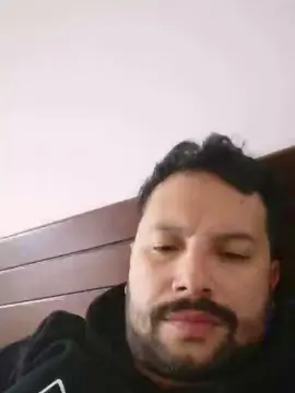 Cam4 Live Sex Cam of mauro_sex_21