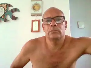 Cam4 Live Sex Cam of Helinho56