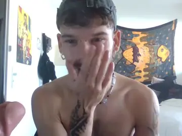 Cam4 Live Sex of yourb0i